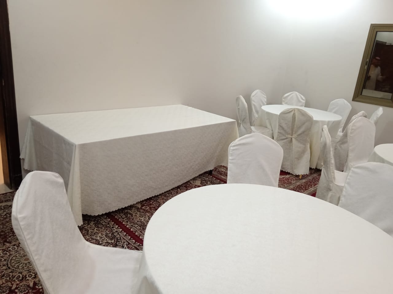 تأجير كراسي وطاولات فاخرة بالشرقية